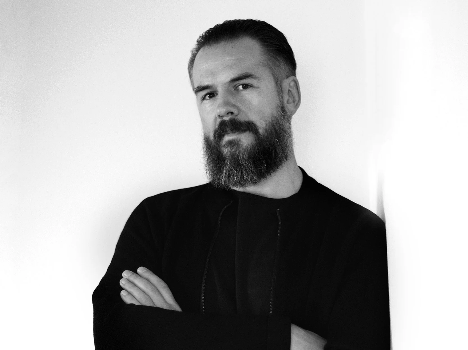 Ruarts, fābula и 3L Gallery: 7 стендов-фаворитов ярмарки Cosmoscow 2024 — выбор BURO. (фото 13)