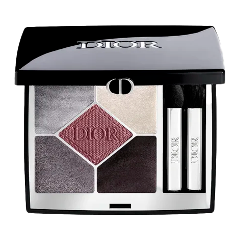 Делорес из «Битлджуса», Харли Квин и куклы Maison Margiela: туториал по самым актуальным мейкам на Хэллоуин (фото 13)