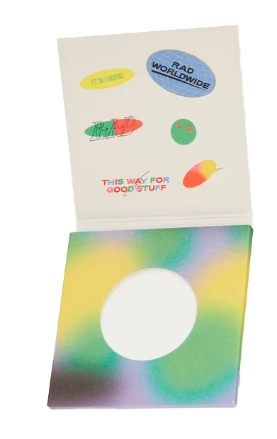 Делорес из «Битлджуса», Харли Квин и куклы Maison Margiela: туториал по самым актуальным мейкам на Хэллоуин (фото 10)