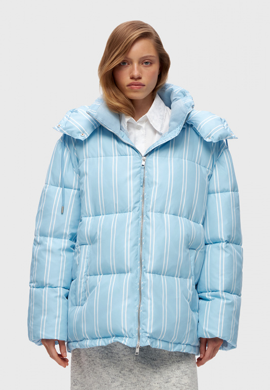 Нам не приснилось. 20 модных пуховиков-одеял — и все от российских брендов (фото 22)