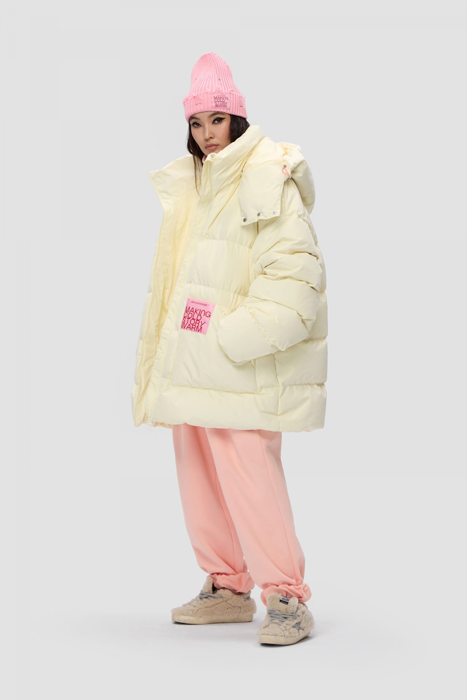 Нам не приснилось. 20 модных пуховиков-одеял — и все от российских брендов (фото 25)