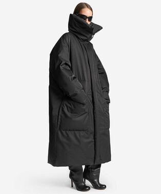 Нам не приснилось. 20 модных пуховиков-одеял — и все от российских брендов (фото 32)