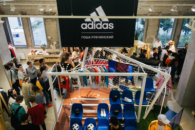 Временная петля: 15 лет концепт-стора КМ20 в 15 брендах (фото 10)