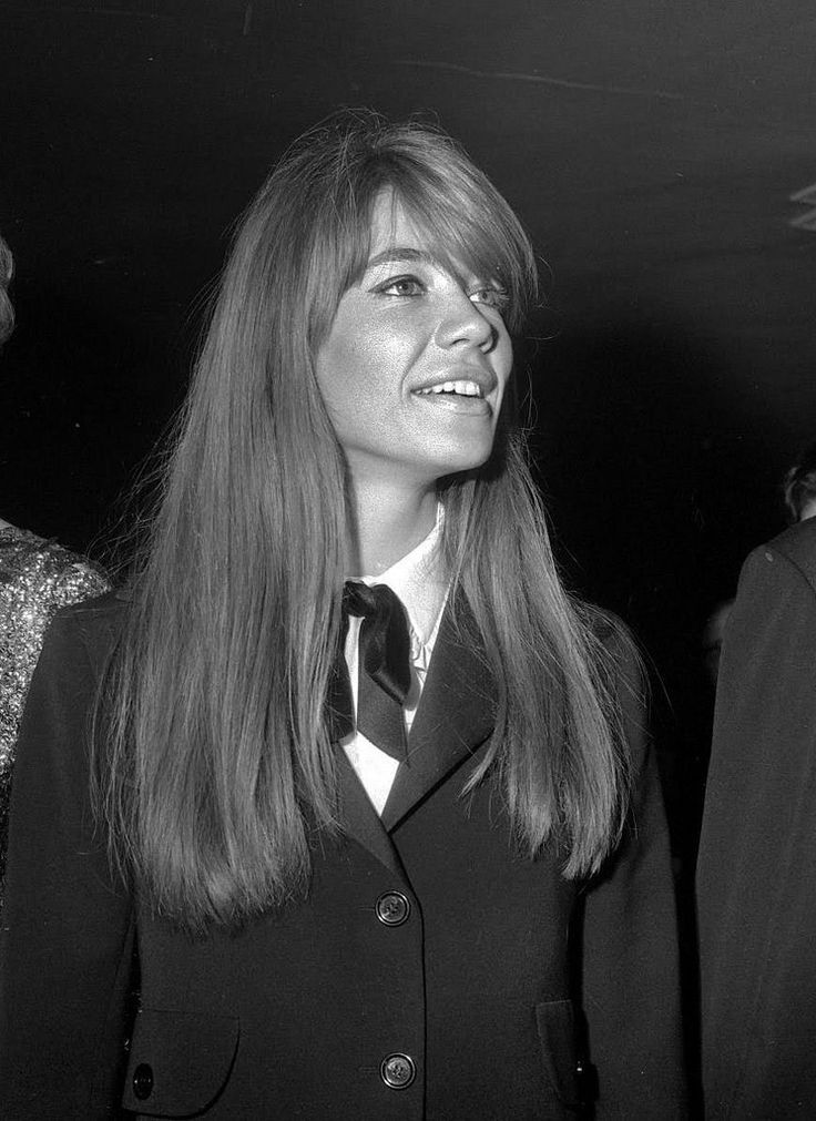 Марлен Дитрих и Кэтрин Хепберн: как женщины надели смокинги (фото 22)