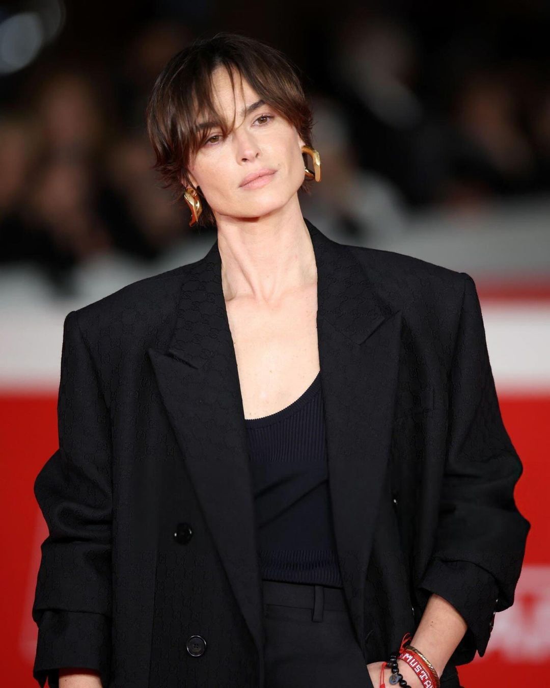 Стиви, боб и кроп: 5 самых модных стрижек этого и грядущего сезонов (фото 49)