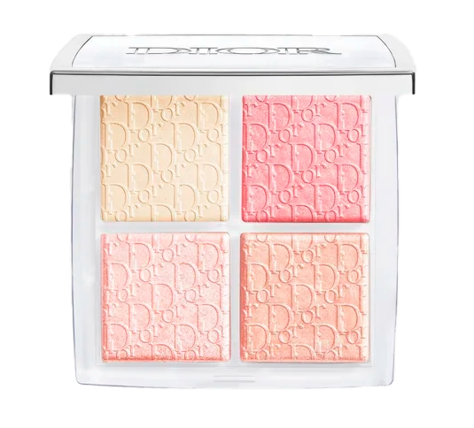 Pure as a pearl: тренд на жемчужный мейк — носим как Белла Хадид, Мона Тугаард и Ариана Гранде (фото 58)