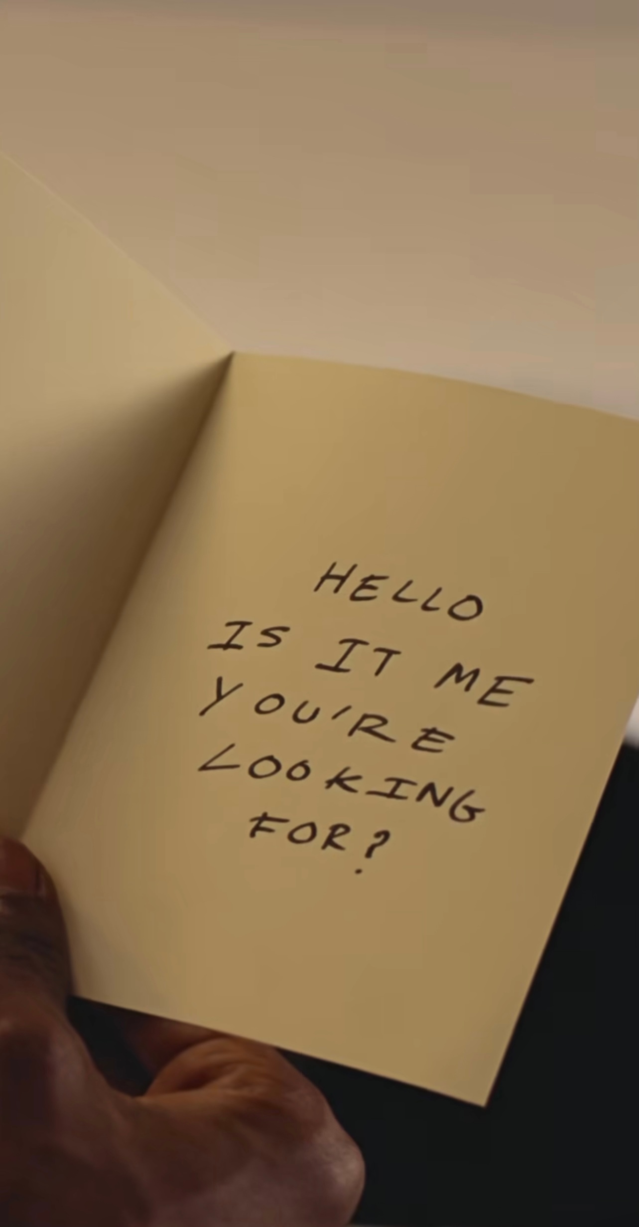 Декабрь через 3…, 2…, 1: практические советы для новогоднего настроения из праздничных кампейнов 2024 (фото 22)