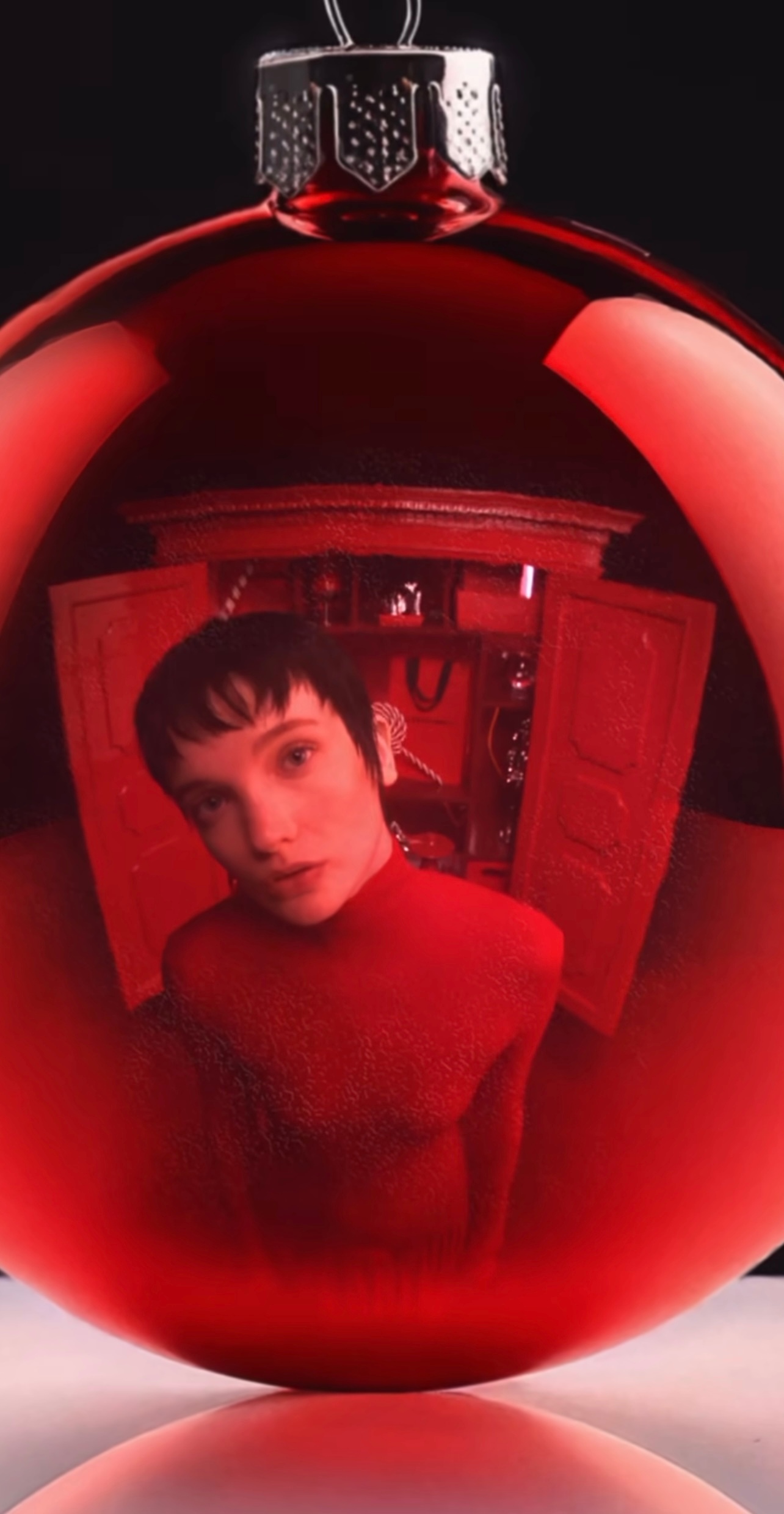 Декабрь через 3…, 2…, 1: практические советы для новогоднего настроения из праздничных кампейнов 2024 (фото 16)