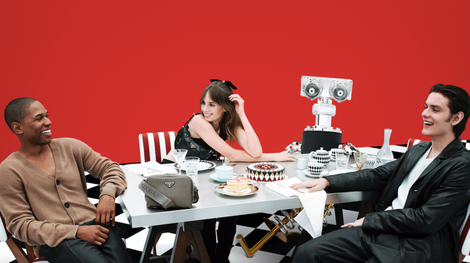 Декабрь через 3…, 2…, 1: практические советы для новогоднего настроения из праздничных кампейнов 2024 (фото 28)