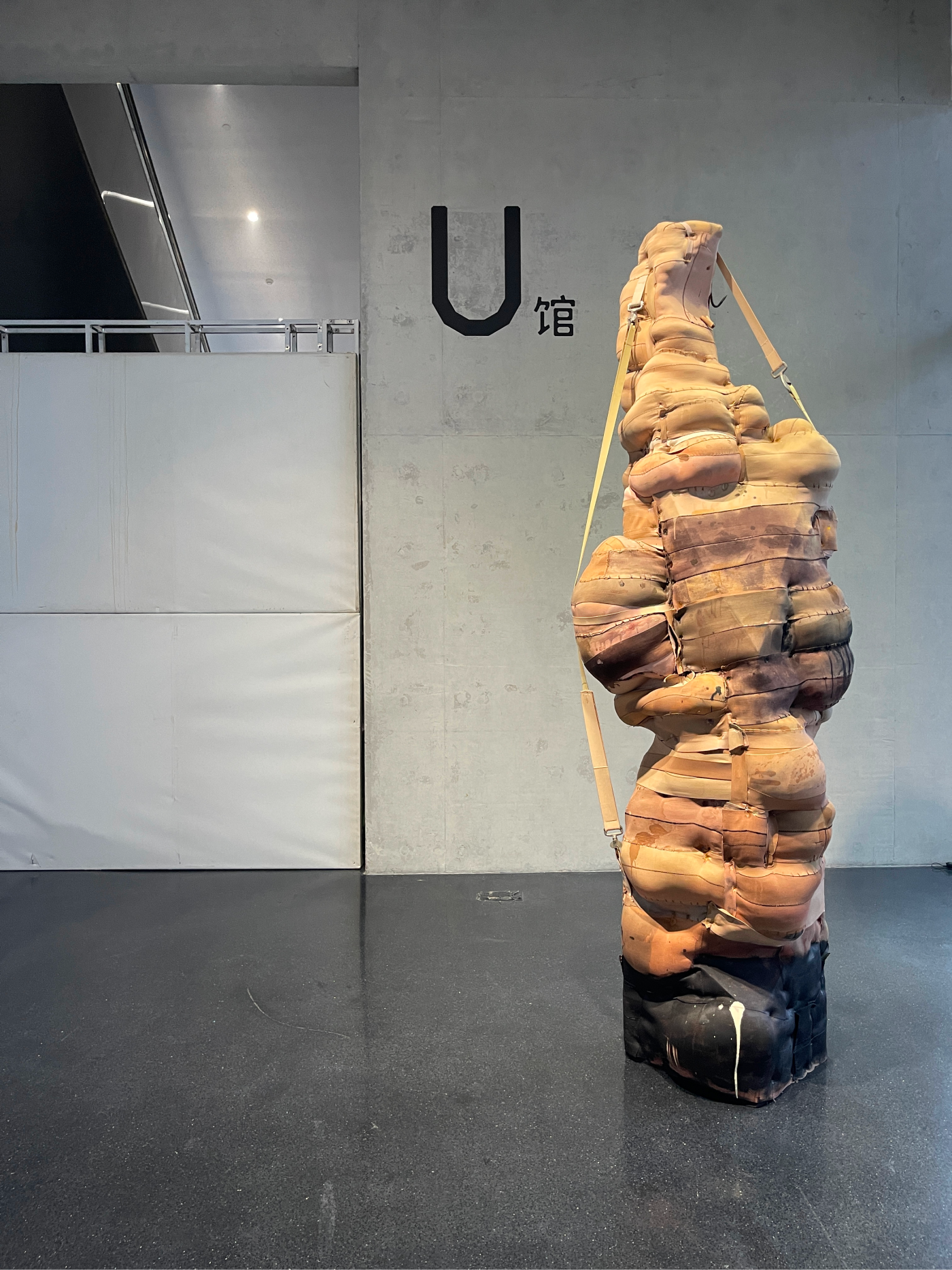 Российские художники между Востоком и Западом: чем запомнилась ярмарка ART021 в Шанхае (фото 5)