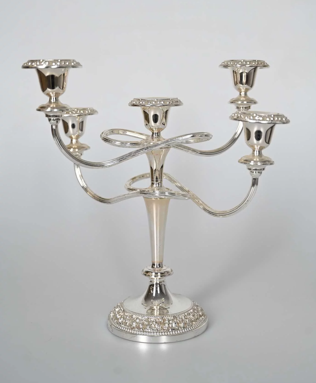 Как украсить дом к новому году? Подсмотрите в виртуальной гостиной BURO. (фото 102)