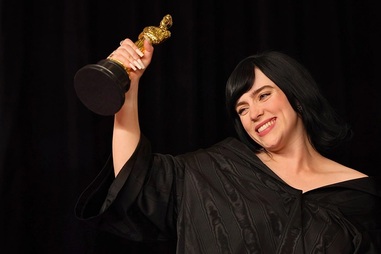 Bad Girl: феномен Билли Айлиш — певицы, экоактивистки и главного кумира молодежи (фото 26)