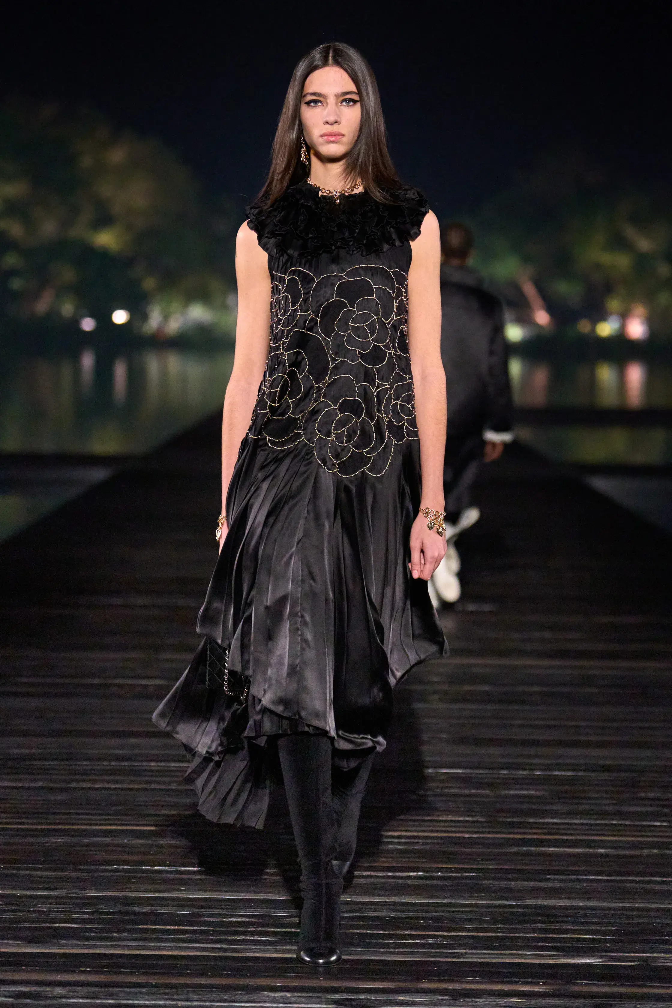 Что носить в 2025 году? Вот шесть идей из pre-fall-коллекций (фото 22)