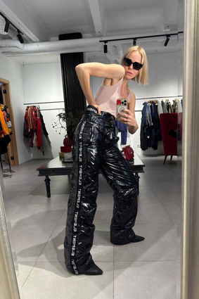 Свитер Dries Van Noten и туфли Miu Miu: что покупают на распродажах стилисты, байеры и редакторы (фото 14)