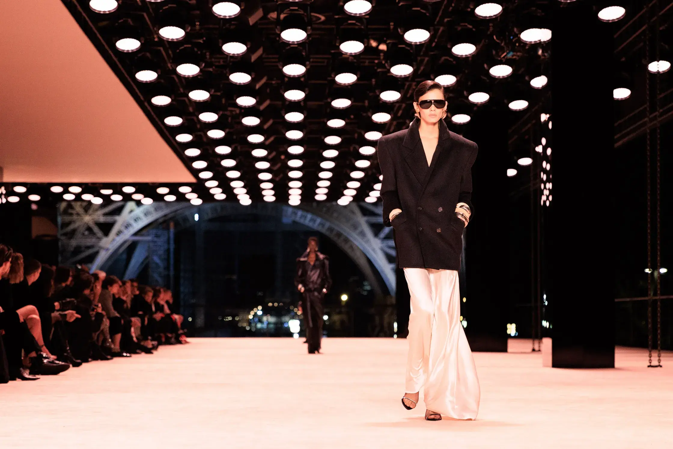 Архивы YSL, кино и бутик Saint Laurent Babylone: за что мы любим Энтони Ваккарелло (фото 19)