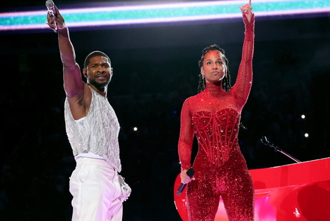 Рианна, Бритни Спирс и Майкл Джексон: самые яркие выступления в истории Супербоула (фото 62)