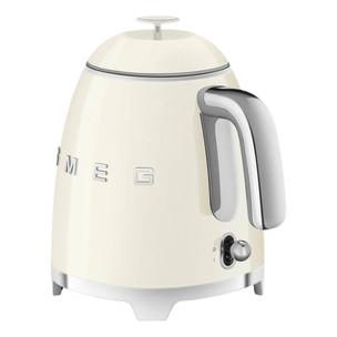 Офисная сирена, бимбо или все еще Clean Girl? Выбираем подарки для каждой эстетики (фото 13)