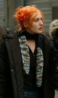 Игривые прически с отсылками к лесным животным: как повторить бьюти-образы из новой съемки Vereja (фото 30)