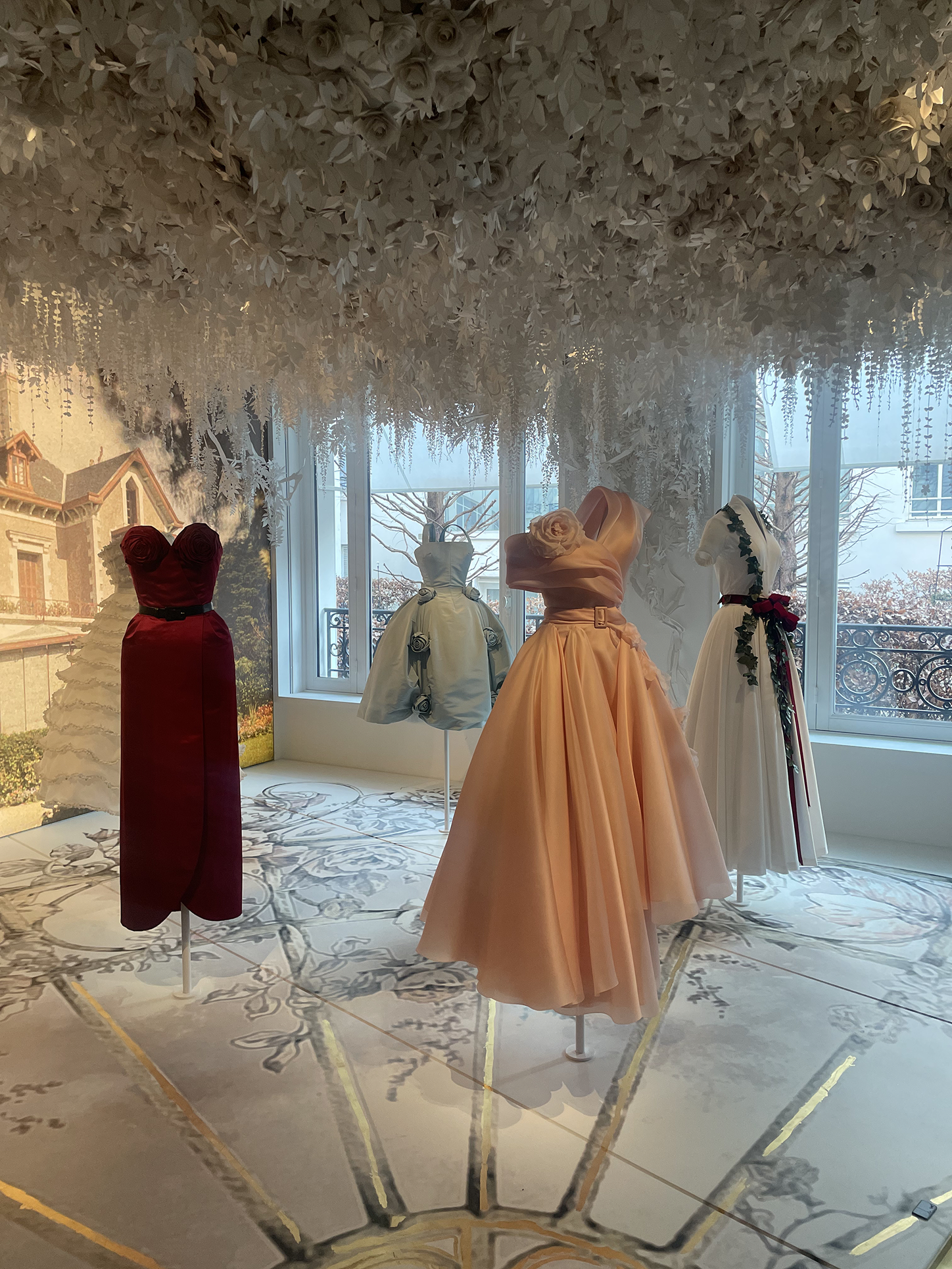 Вулканы Roberto Cavalli и первобытные инстинкты Prada: Неделя моды в Милане осень-зима 2025 глазами шеф-редактора BURO. (фото 51)