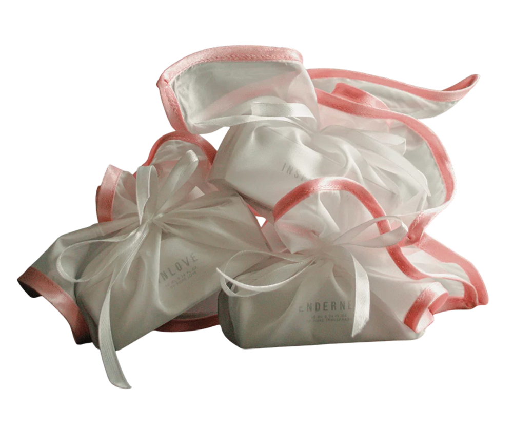 Парфюмированные спреи и тонизирующие микротоки: бьюти-подарки на 8 марта (фото 6)