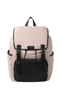 Ироничная футболка, красный кардиган и еще 48 модных вещей этого сезона — выбор BURO. (фото 35)