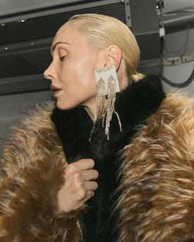 «Невидимые» сумки и женщины-воины: Неделя моды в Париже осень-зима 2025 глазами Ольги Карпуть (фото 1)