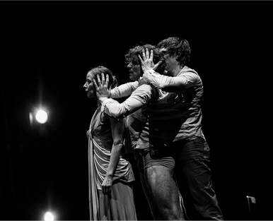 Мужчины в балете, «Мистерия» и личный бренд. Разговор с танцовщиками Игорем Цвирко и Денисом Савиным (фото 8)