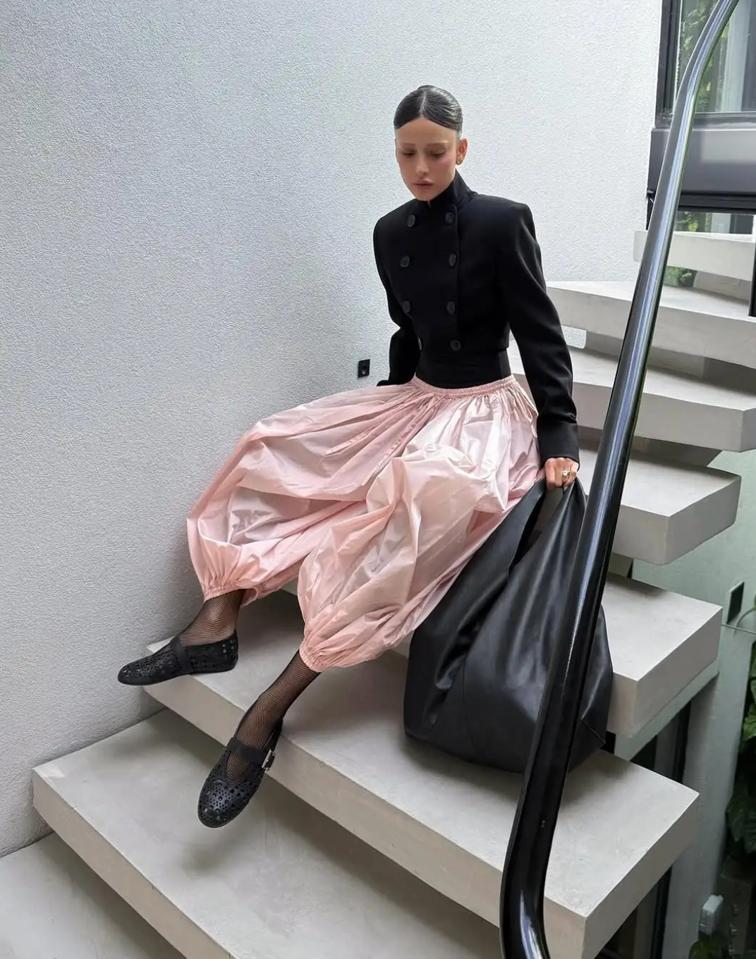 Брюки Аладдина. Где искать и как носить шаровары — выбор BURO. (фото 5)