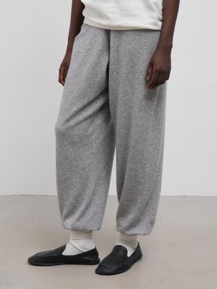 Брюки Аладдина. Где искать и как носить шаровары — выбор BURO. (фото 40)