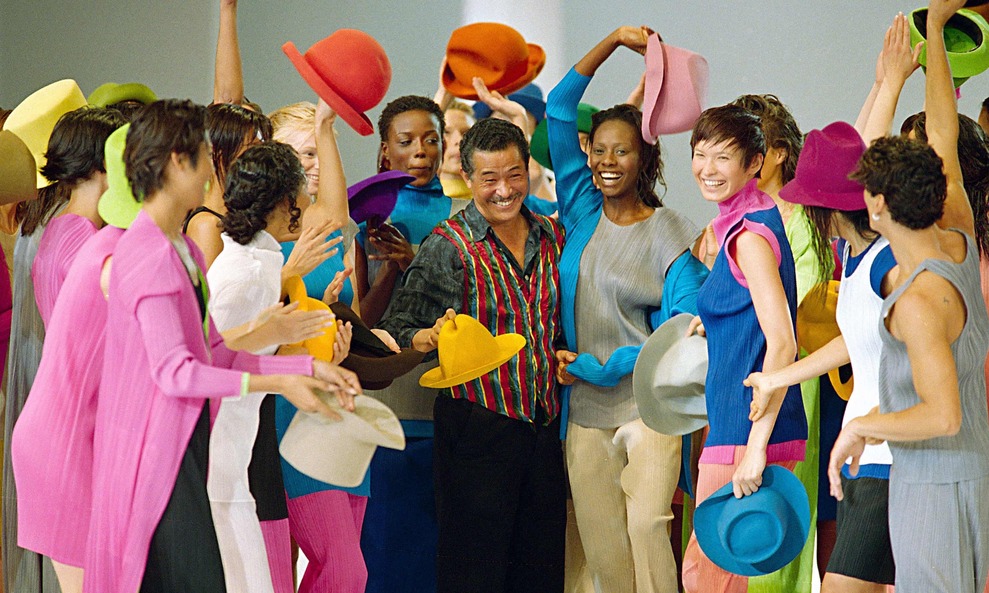 Технолог мира моды: Иссей Мияки в фактах и фотографиях (фото 16)