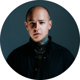 Главный бьюти-тренд Met Gala 2025 — укладка Kiss Curls, как у Дуа Липы и Сидни Суини. Туториал от стилистов (фото 9)