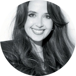 Главный бьюти-тренд Met Gala 2025 — укладка Kiss Curls, как у Дуа Липы и Сидни Суини. Туториал от стилистов (фото 26)