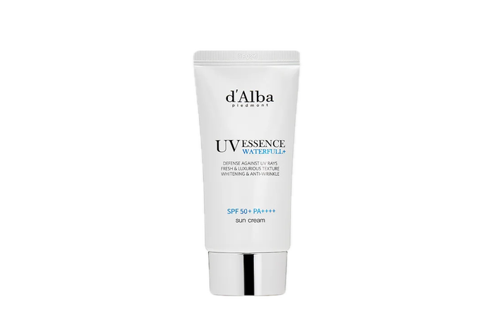 Пустые банки. Бьютиголики — о любимых солнцезащитных кремах (фото 6)