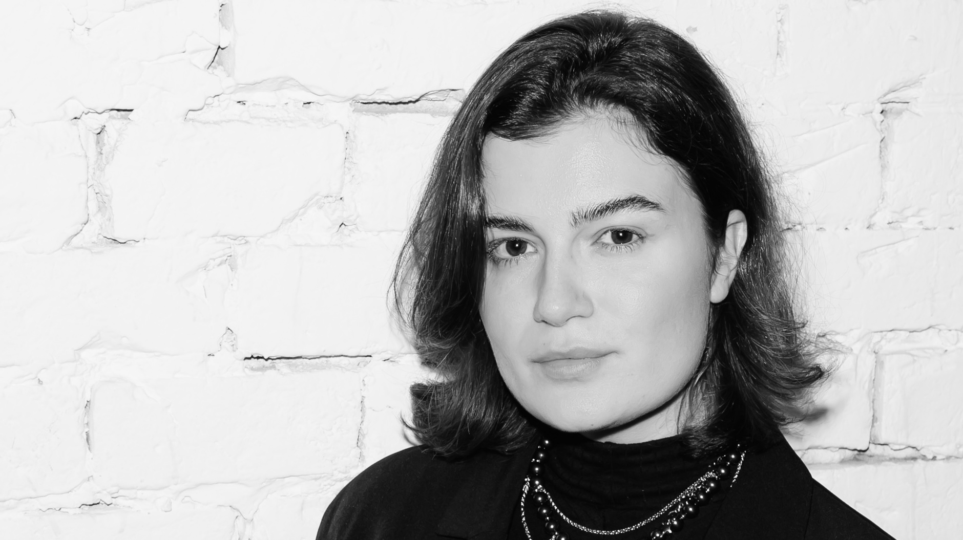 Пустые банки. Бьютиголики — о любимых солнцезащитных кремах (фото 18)