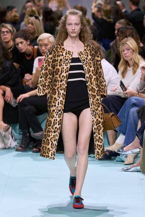 Горох, виши и питон: главные принты 2025-2026 (фото 53)