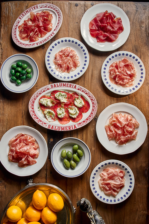 6 ресторанов в культурной столице для работы и отдыха (фото 7)