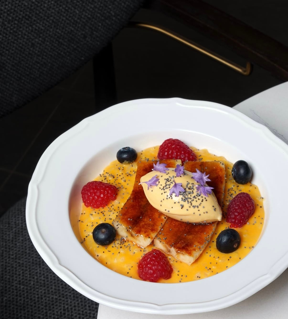 6 ресторанов в культурной столице для работы и отдыха (фото 19)