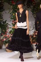 Сицилия, леопард, кресты и католические символы: Dolce&Gabbana — 40 лет (фото 8)