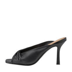 Габриетт — 28! Собираем образы в стиле королевы succubus chic (фото 68)