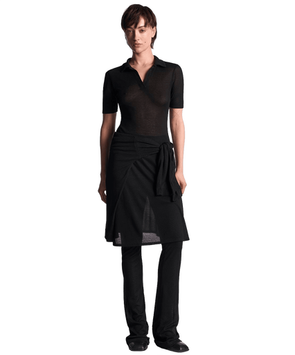 Габриетт — 28! Собираем образы в стиле королевы succubus chic (фото 52)