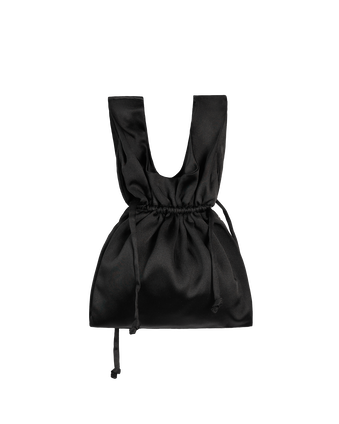 Габриетт — 28! Собираем образы в стиле королевы succubus chic (фото 25)