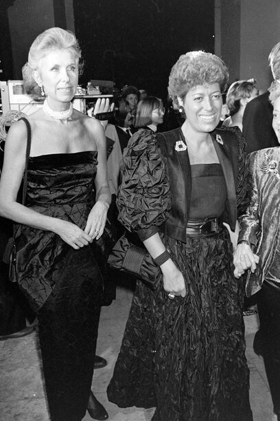 Fendi — 100 лет: от мастерской на Via del Plebiscito до шоу под Колизеем (фото 75)