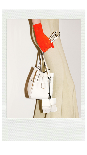 Fendi — 100 лет: от мастерской на Via del Plebiscito до шоу под Колизеем (фото 3)