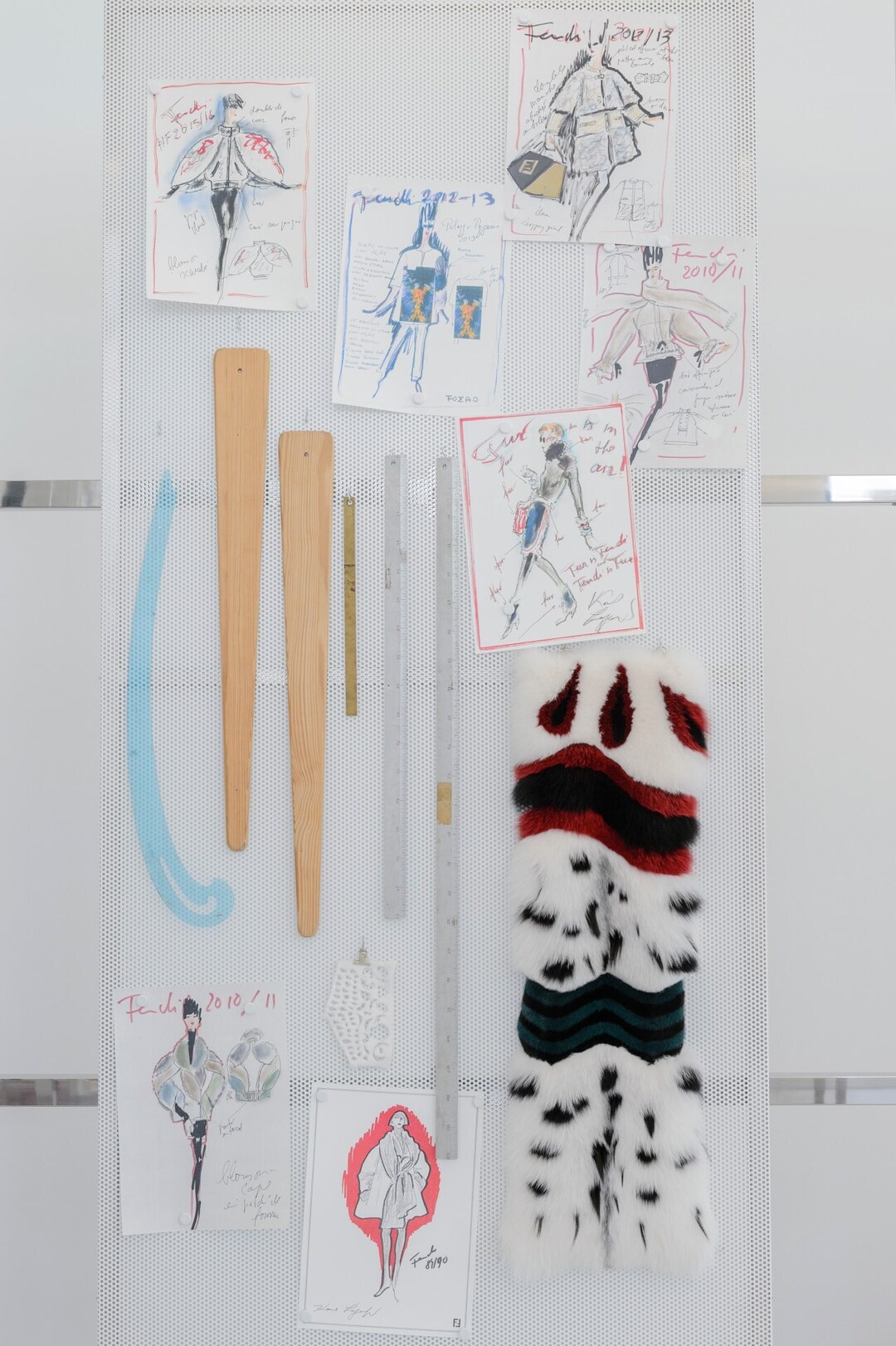 Fendi — 100 лет: от мастерской на Via del Plebiscito до шоу под Колизеем (фото 42)