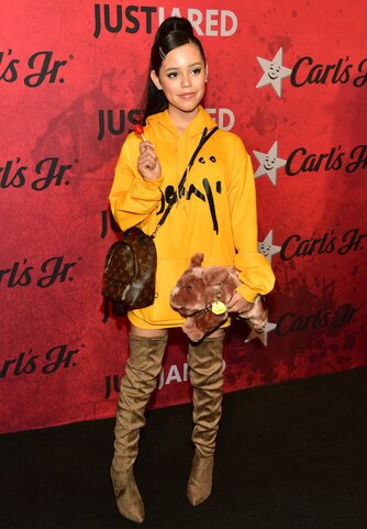 От звезды Disney до Уэнздей Аддамс: эволюция стиля Дженны Ортеги (фото 23)