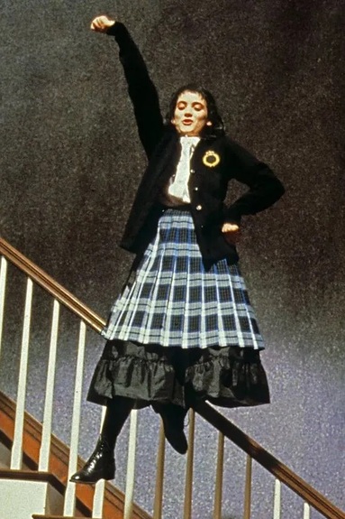 От звезды Disney до Уэнздей Аддамс: эволюция стиля Дженны Ортеги (фото 49)