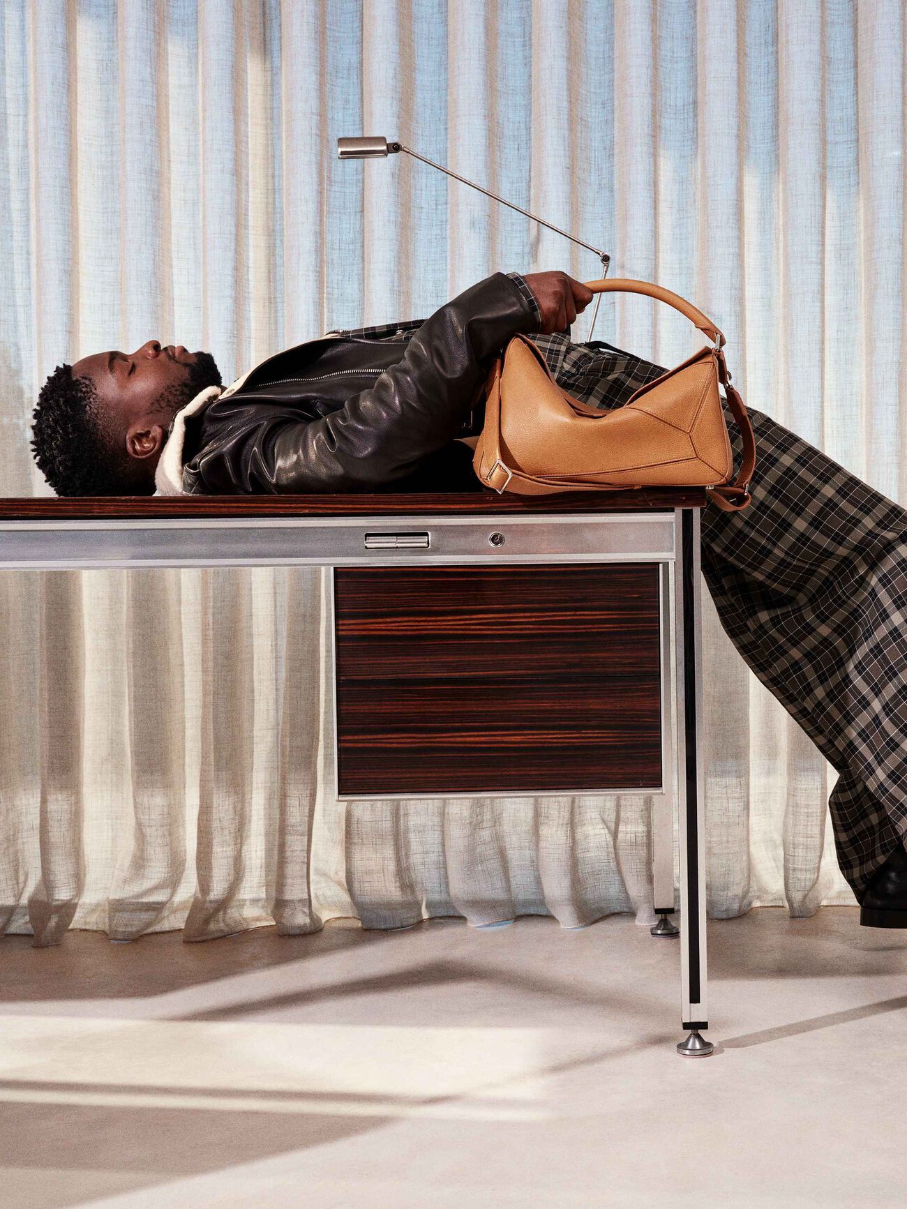 Рекламные кампании осень-зима 2025 как инструкция по применению (фото 31)