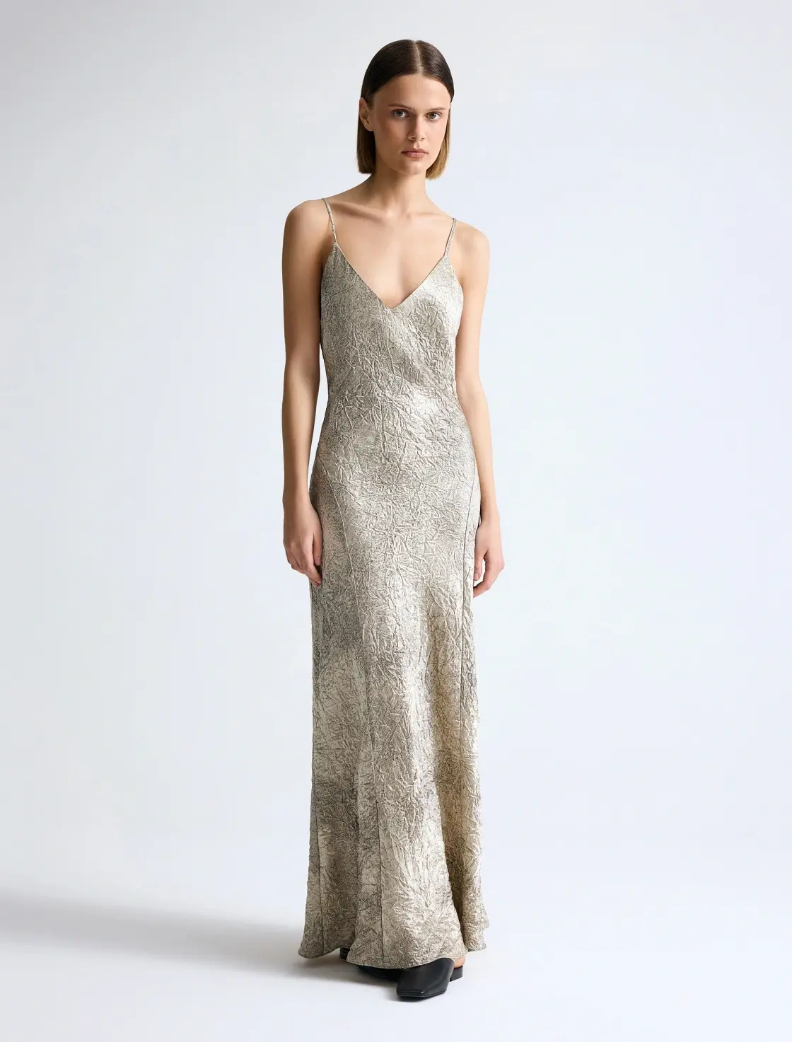 «Комбинации» на выход: 20 платьев в бельевом стиле (фото 24)