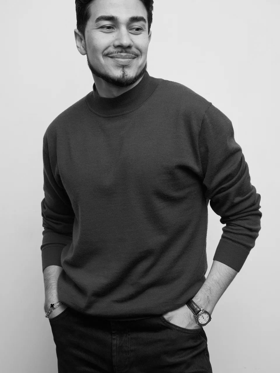 Новое имя. Amro — функциональный и женственный гардероб для особых поводов и не только (фото 1)