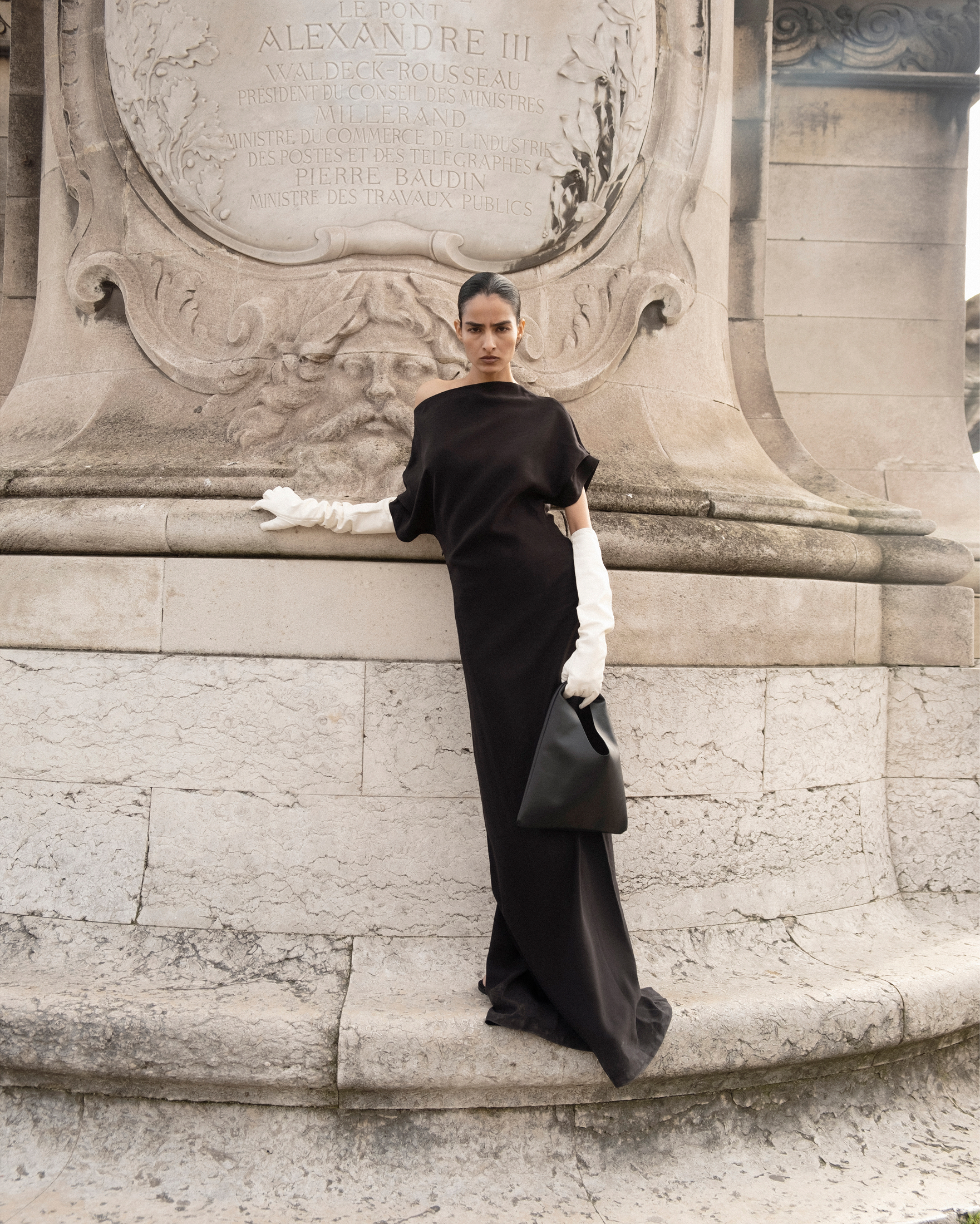 Новое имя. Amro — функциональный и женственный гардероб для особых поводов и не только (фото 4)